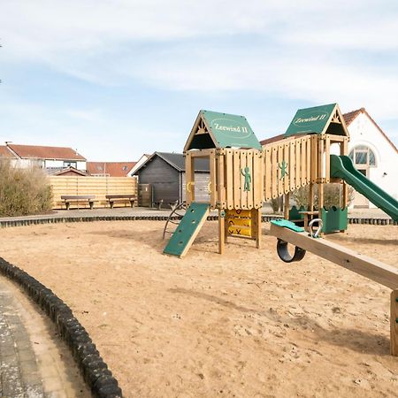 Holiday Home Noordzeepark Zeewind 2-1 By Interhome Mispelburg Exterior photo